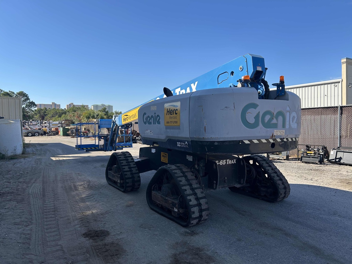 2019 Genie S-65 Trax-5