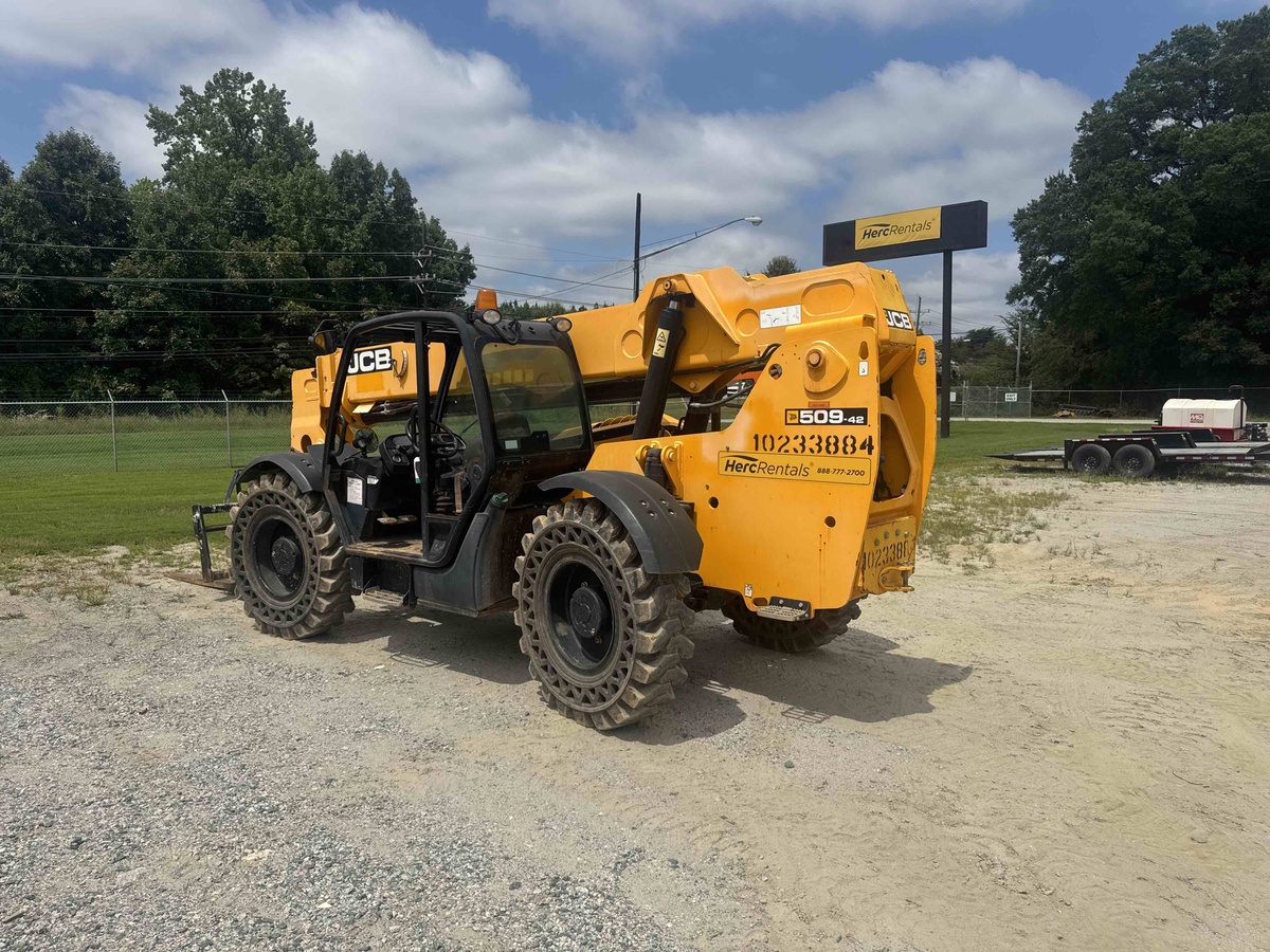 2018 JCB 509-42-3