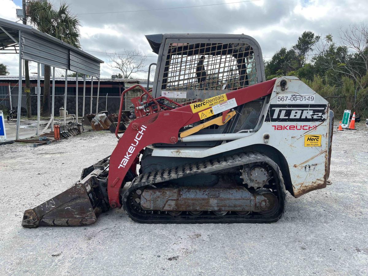 2020 Takeuchi TL8