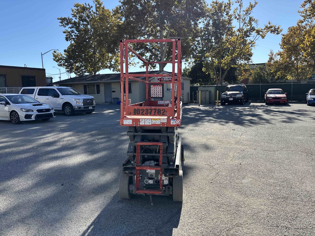 2018 Skyjack SJ3226-2