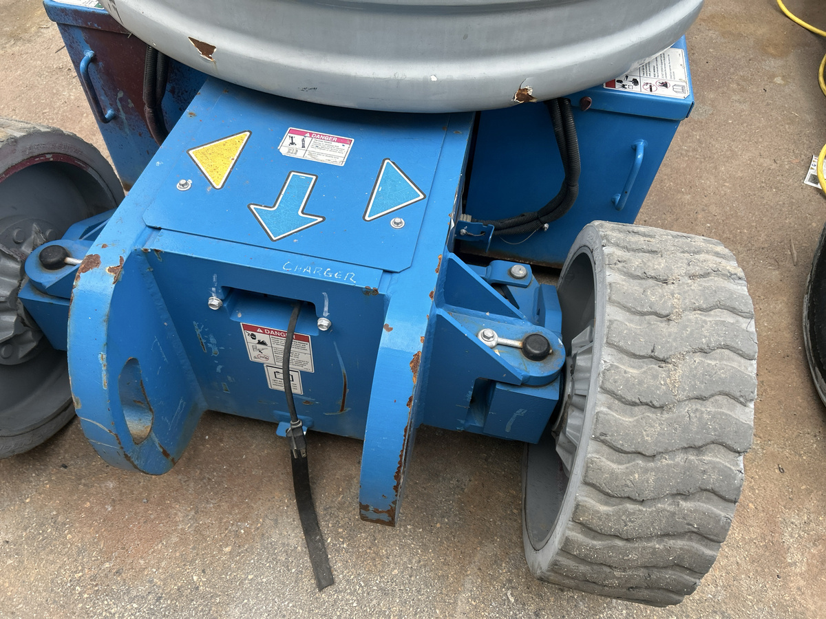 2017 Genie Z-30/20 N-25