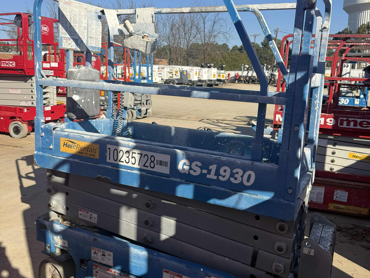 2018 Genie GS-1930-2