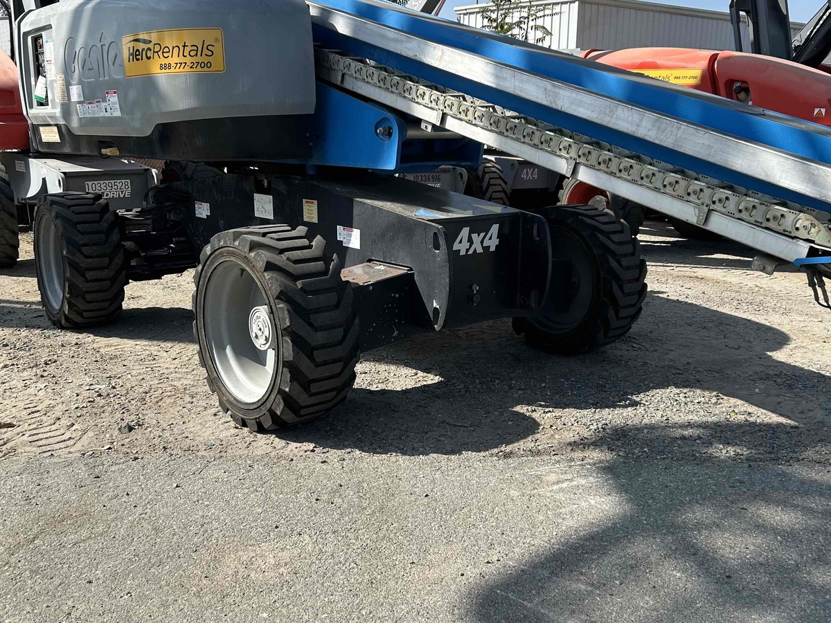 2016 Genie S-60