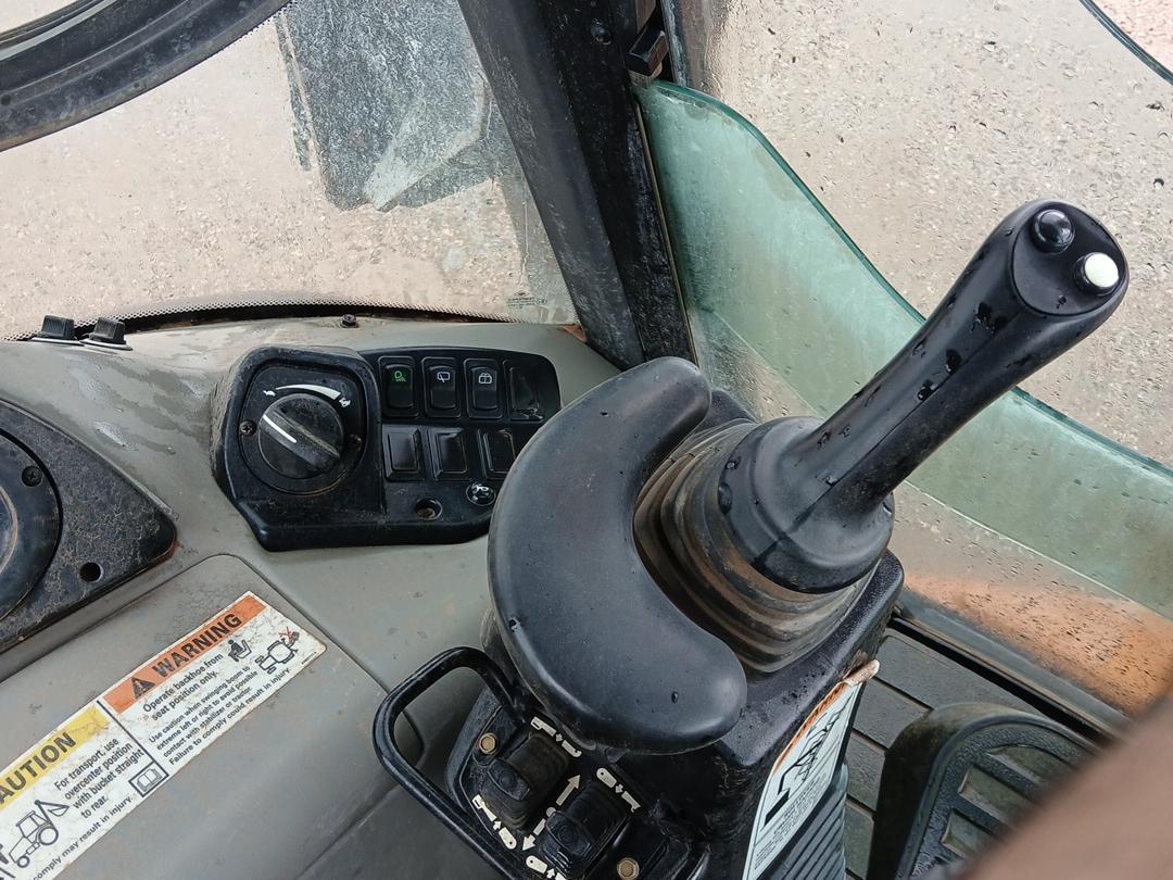 2021 Case 580N-EP-21