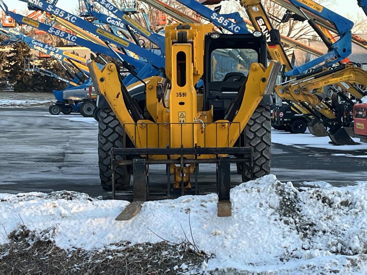 2022 JCB 512-56