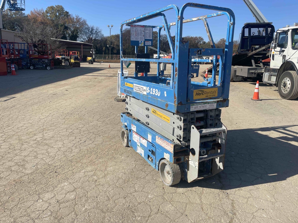 2018 Genie GS-1930-3