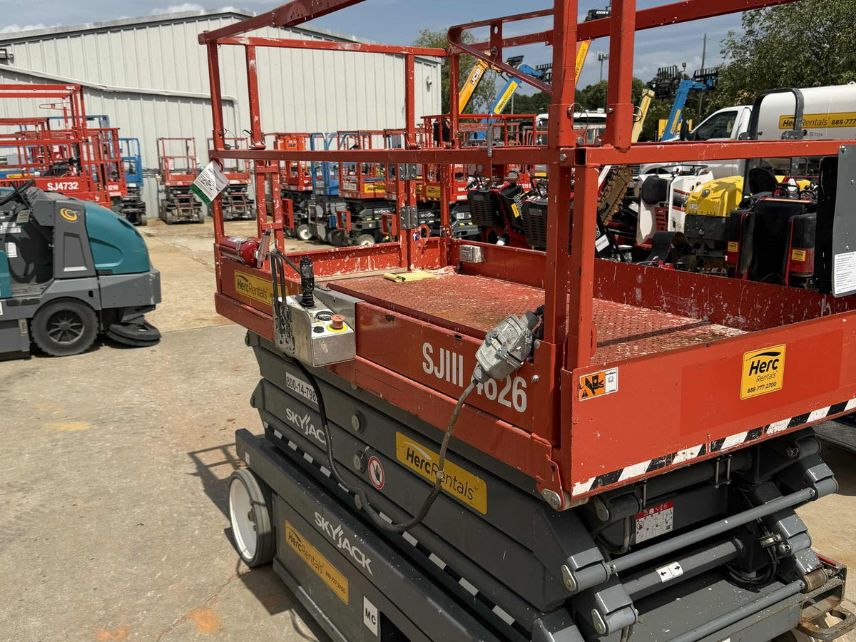 2017 Skyjack SJ-4626-2