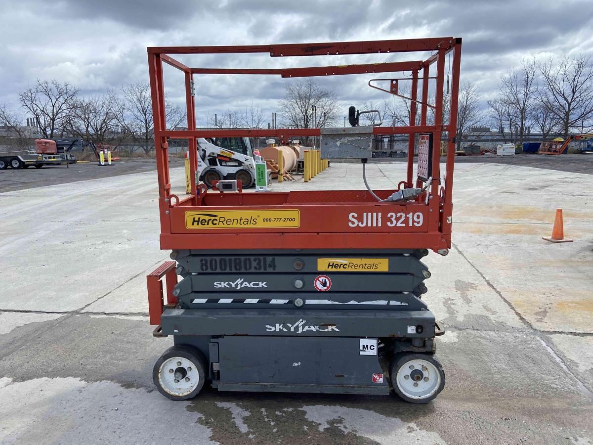 2017 Skyjack SJ3219