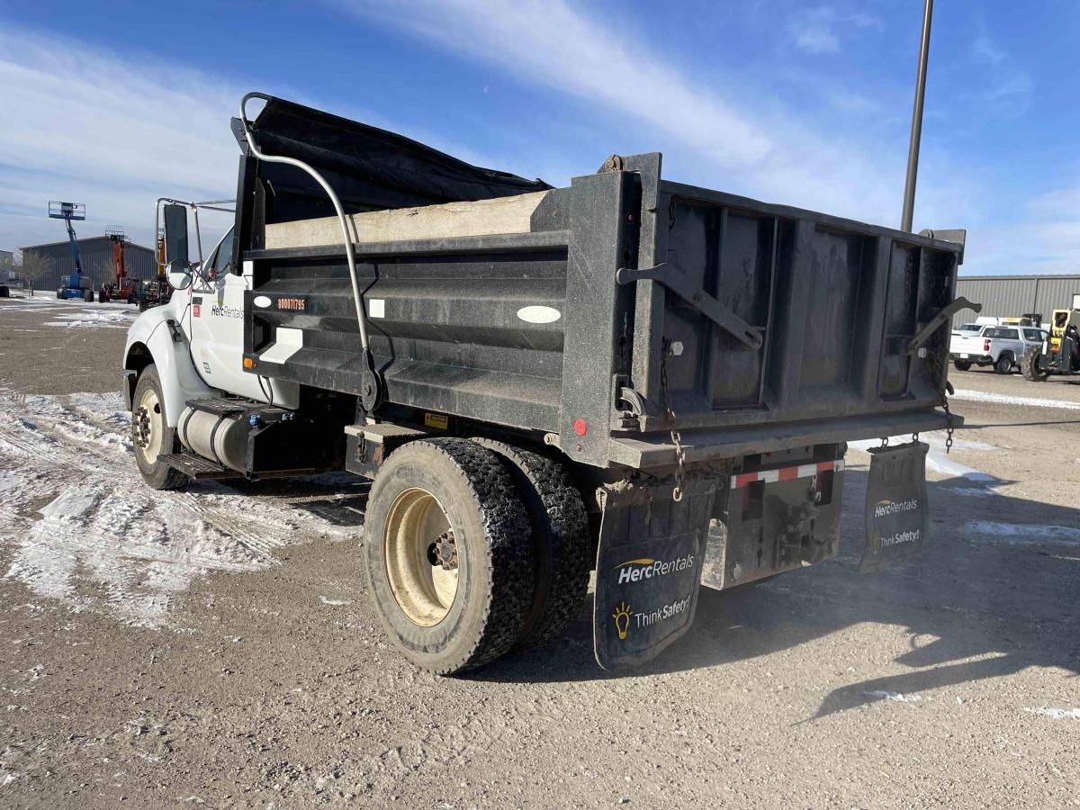 2015 Ford F750