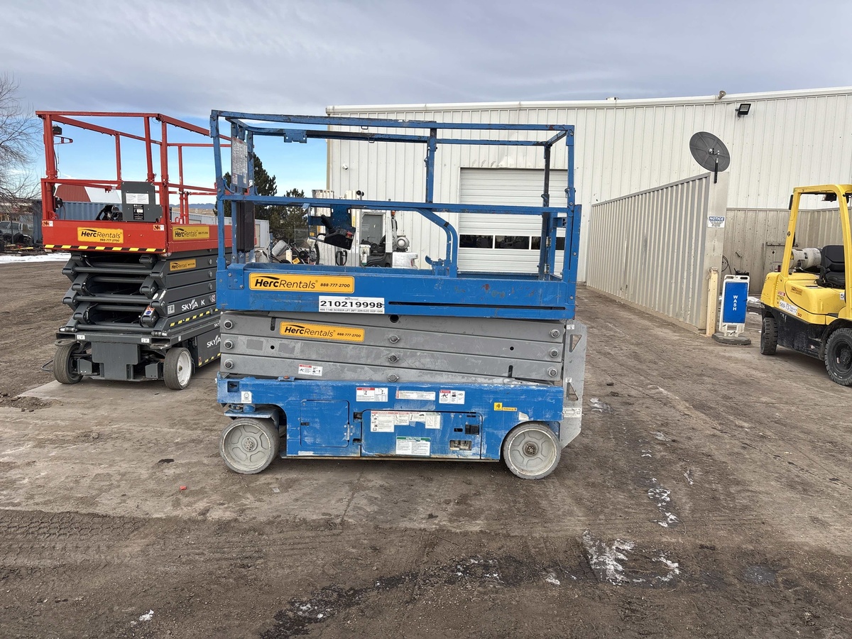 2017 Genie GS-2632-4