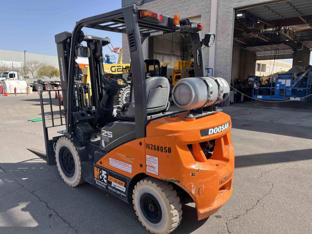 2019 Doosan G25N-7