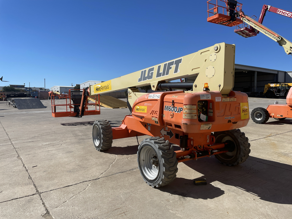 2018 JLG M600JP-10