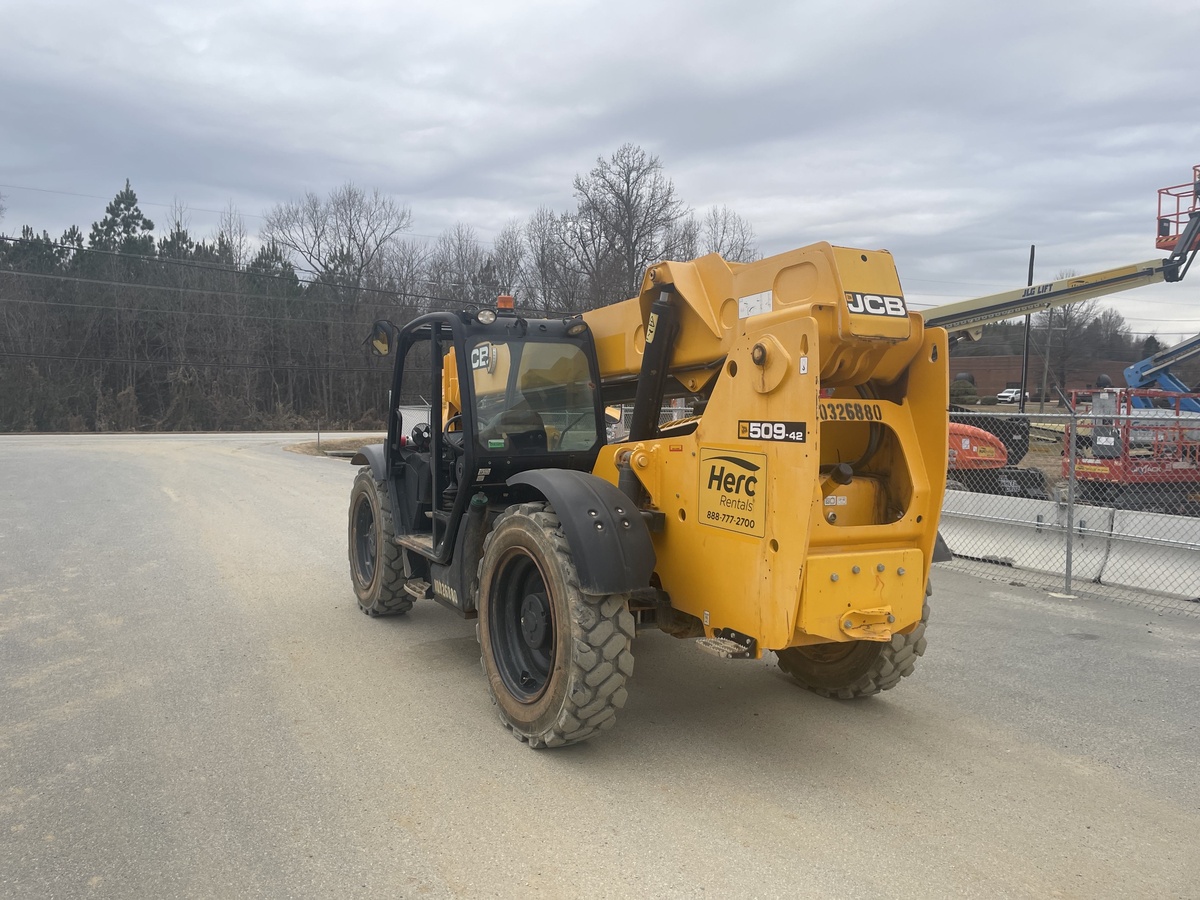 2021 JCB 509-42-3