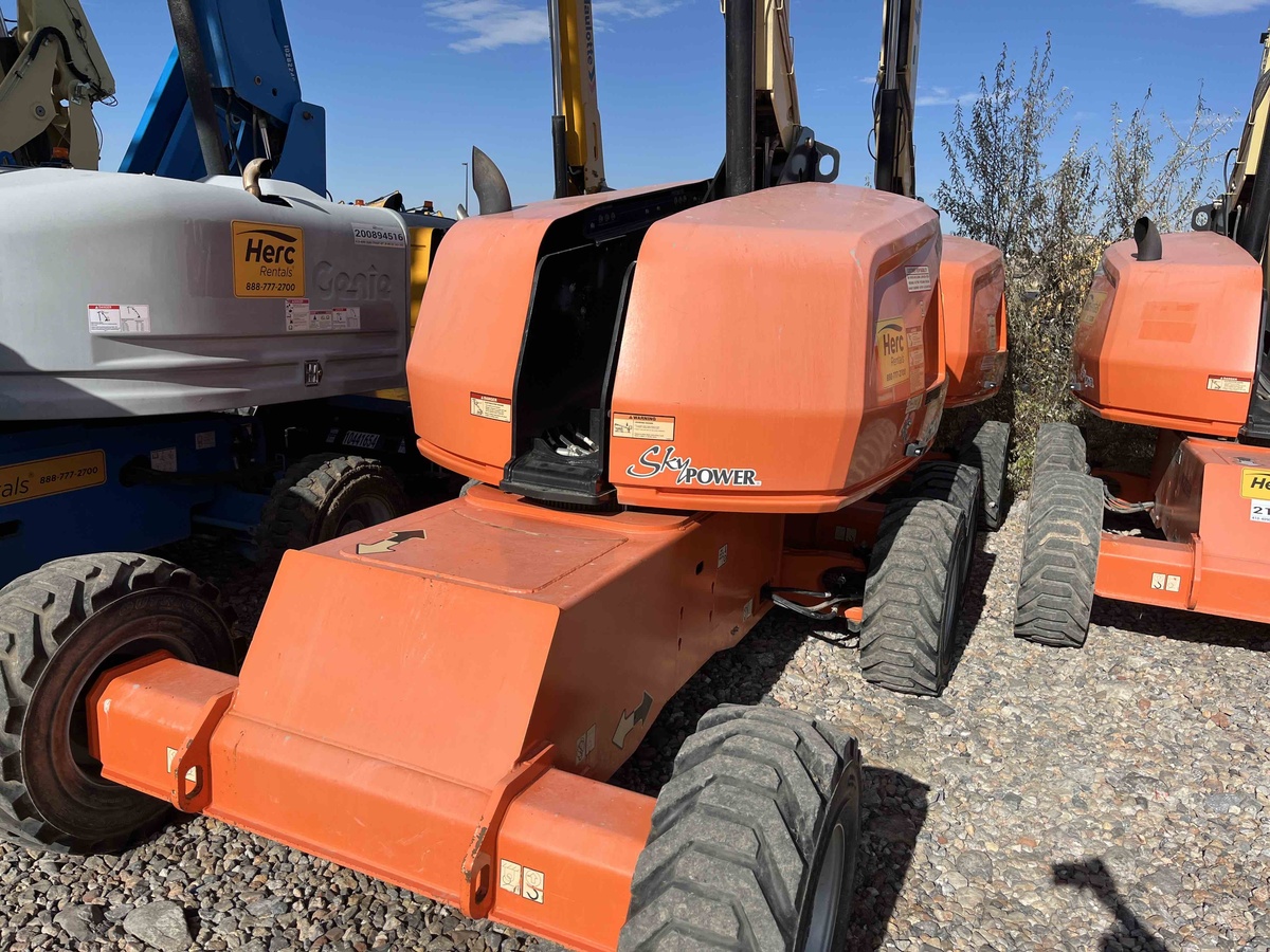2017 JLG 460SJ