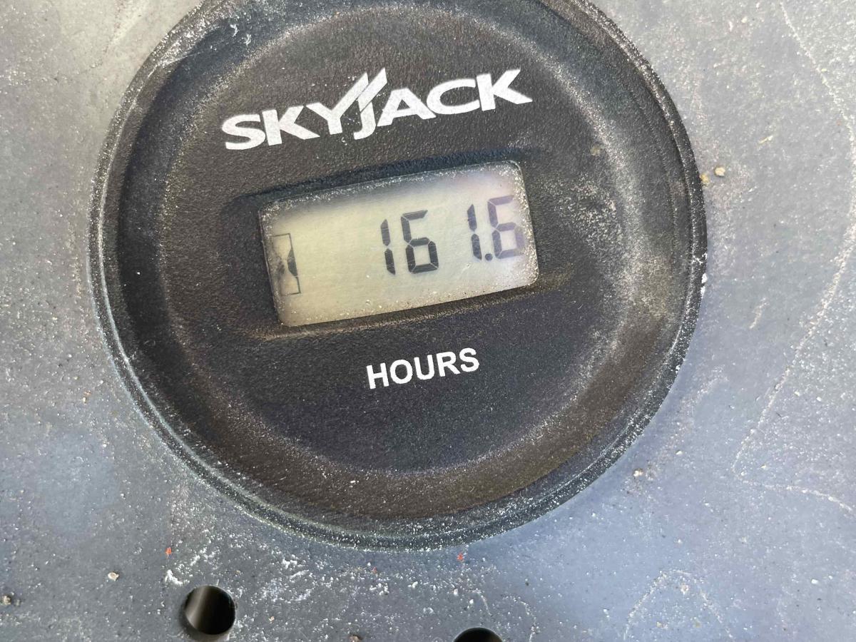 2017 Skyjack SJ3219