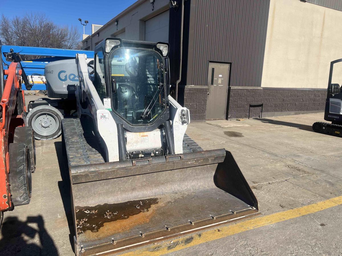 2021 Bobcat T740