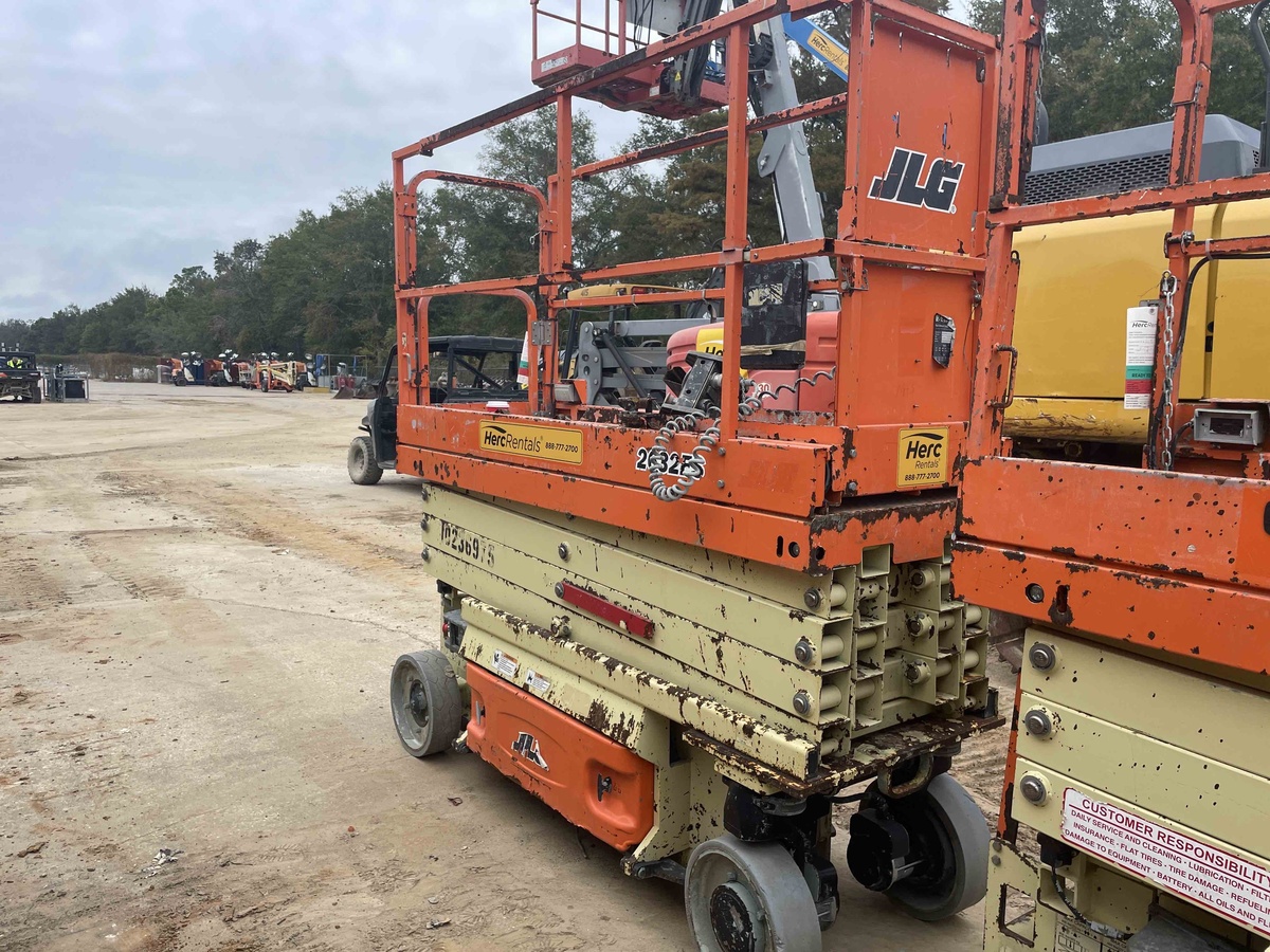 2018 JLG 2632ES-2
