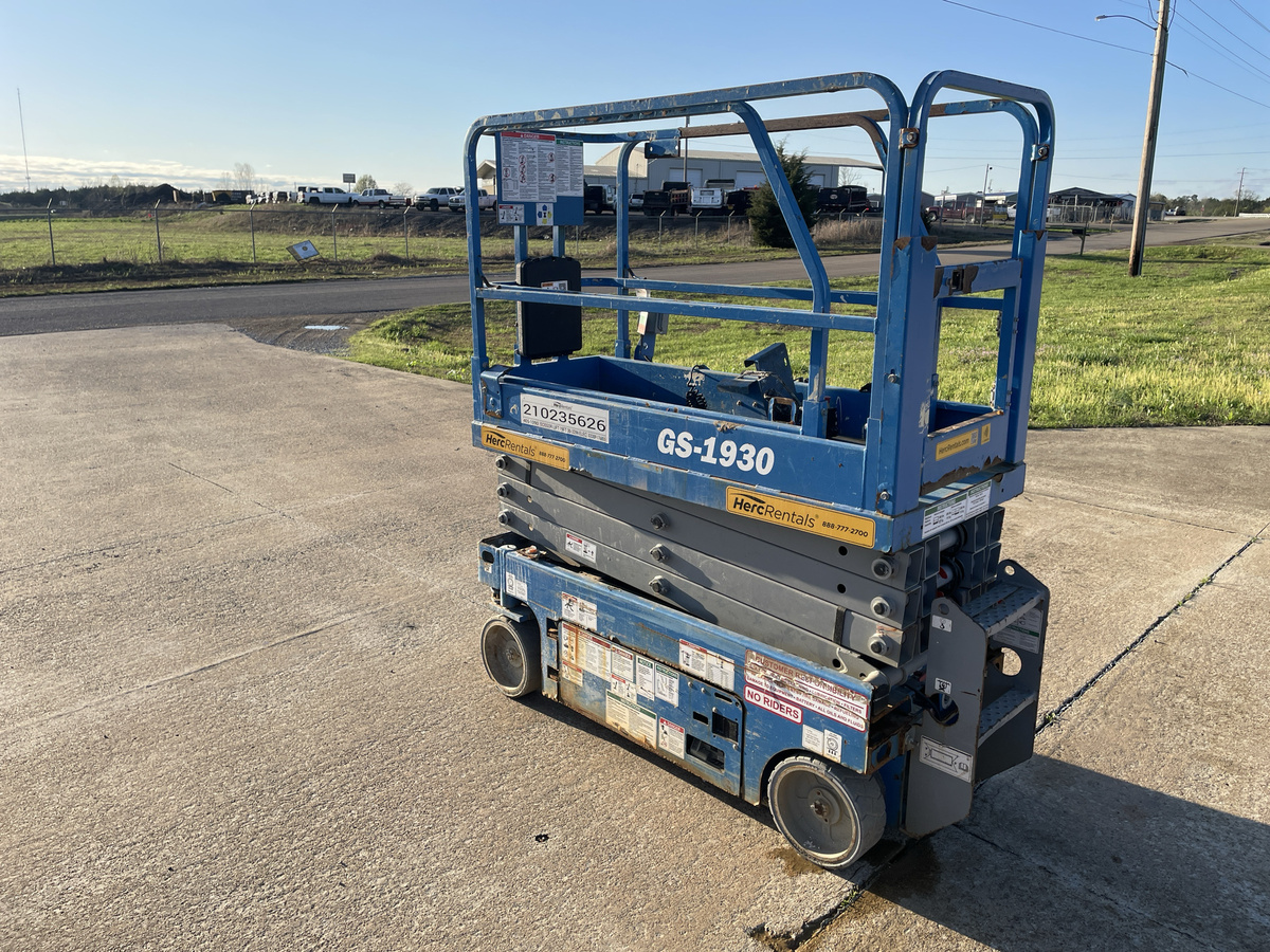2018 Genie GS-1930-3