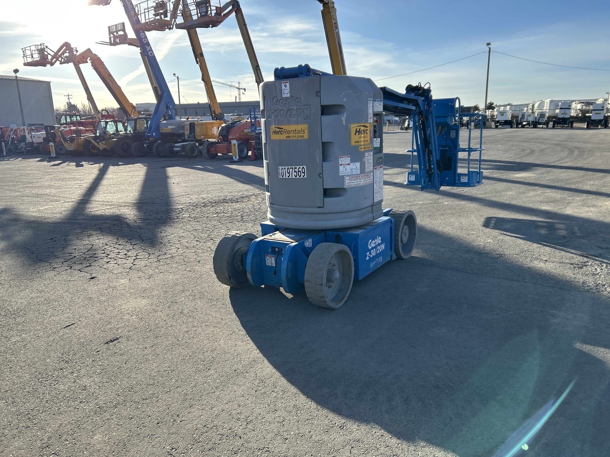 2016 Genie Z-30/20N RJ-8