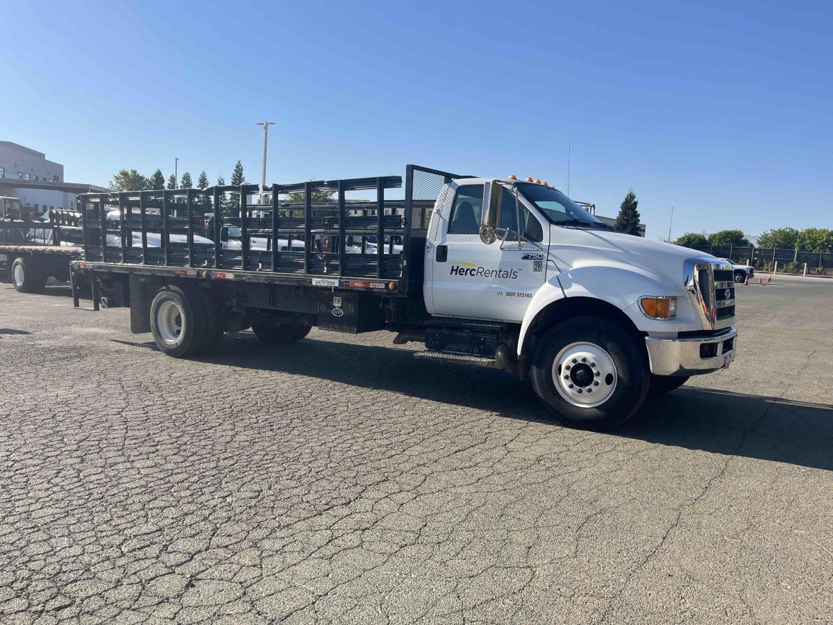 2015 Ford F750