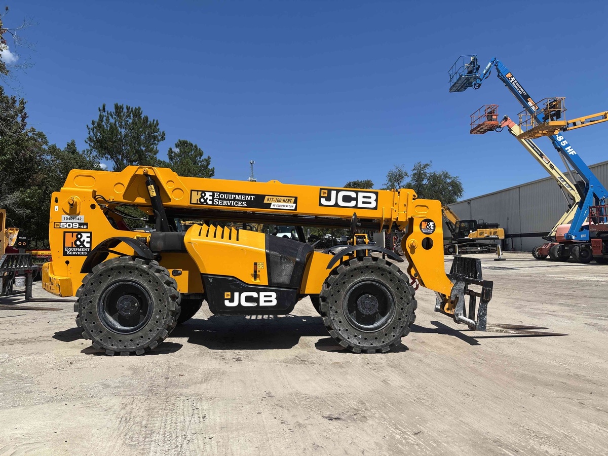 2023 JCB 509-42-2