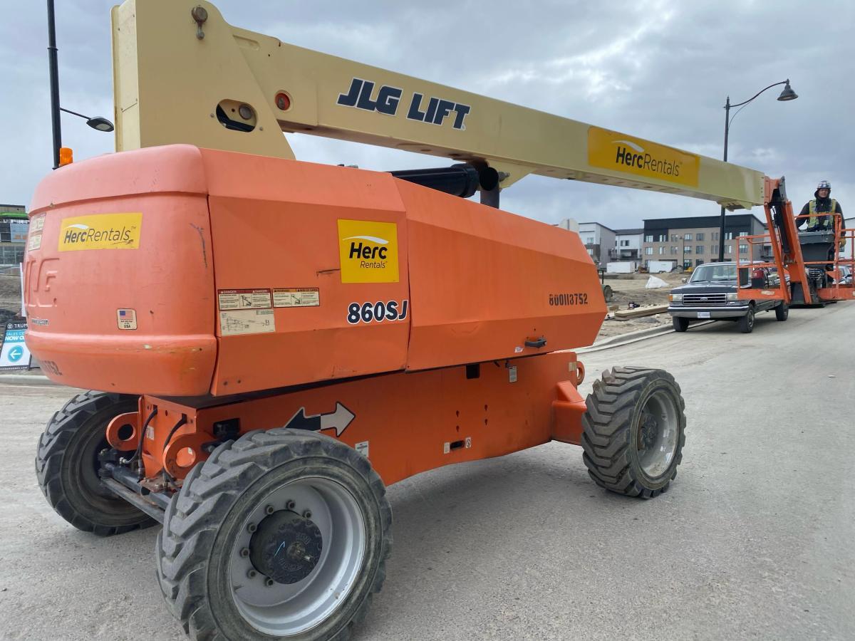 2016 JLG 860SJ