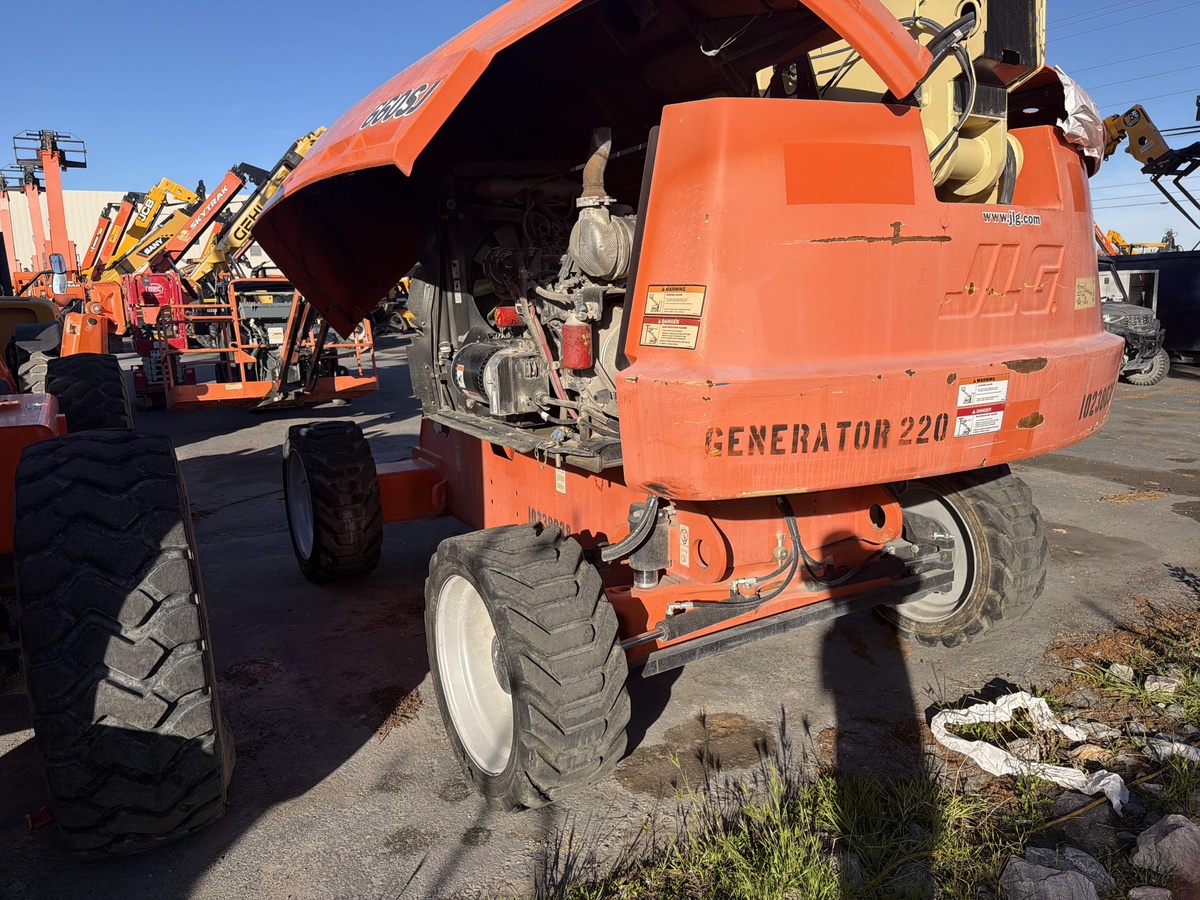 2018 JLG 660SJ-4