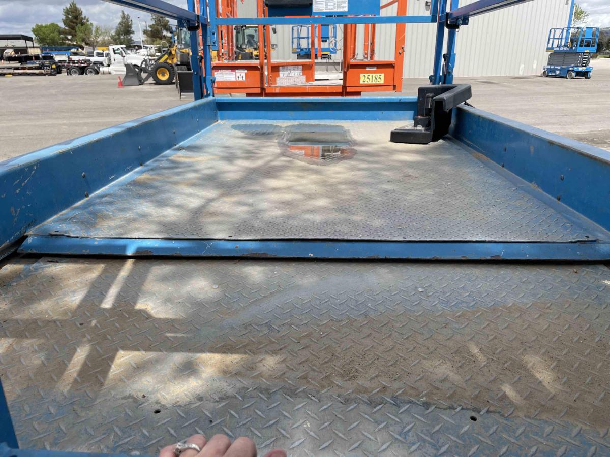 2014 Genie GS-3369 RT