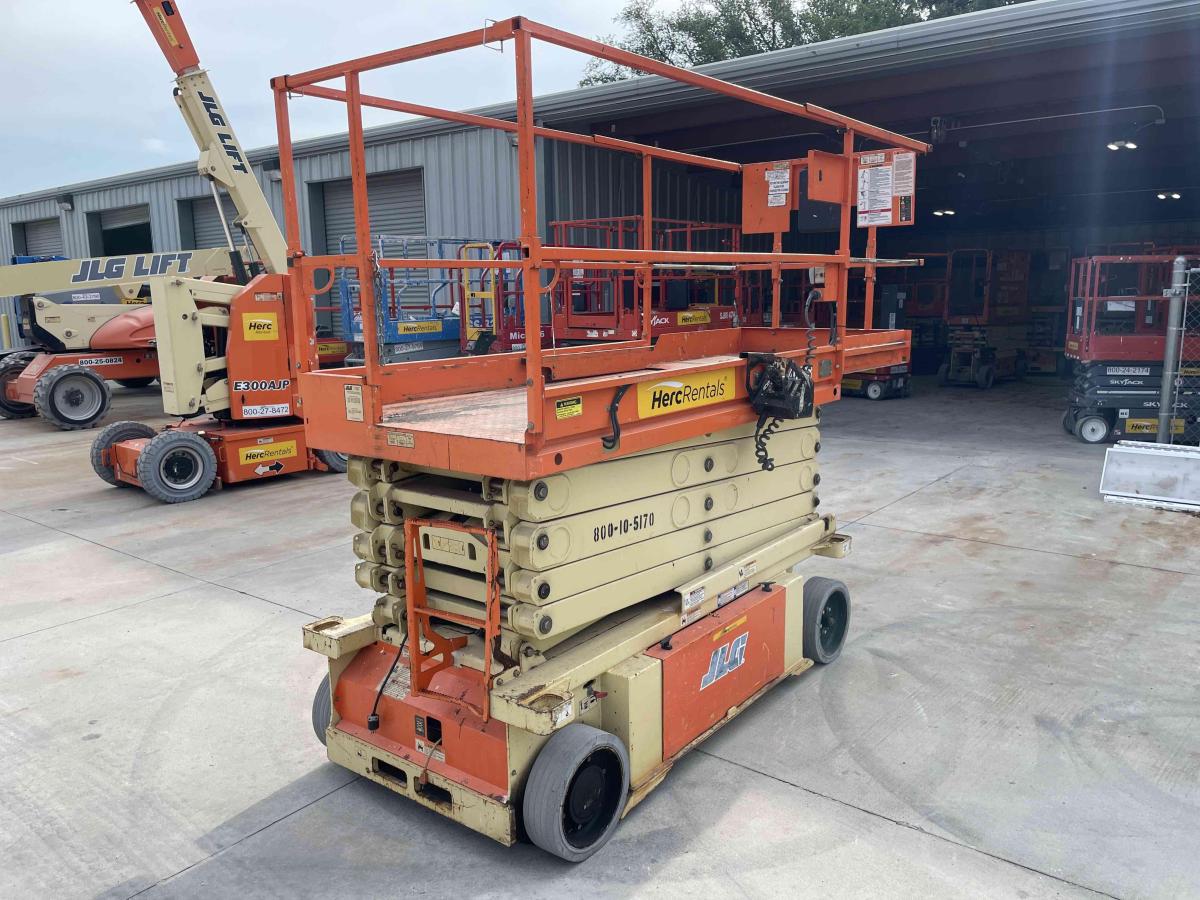 2016 JLG 3248RS