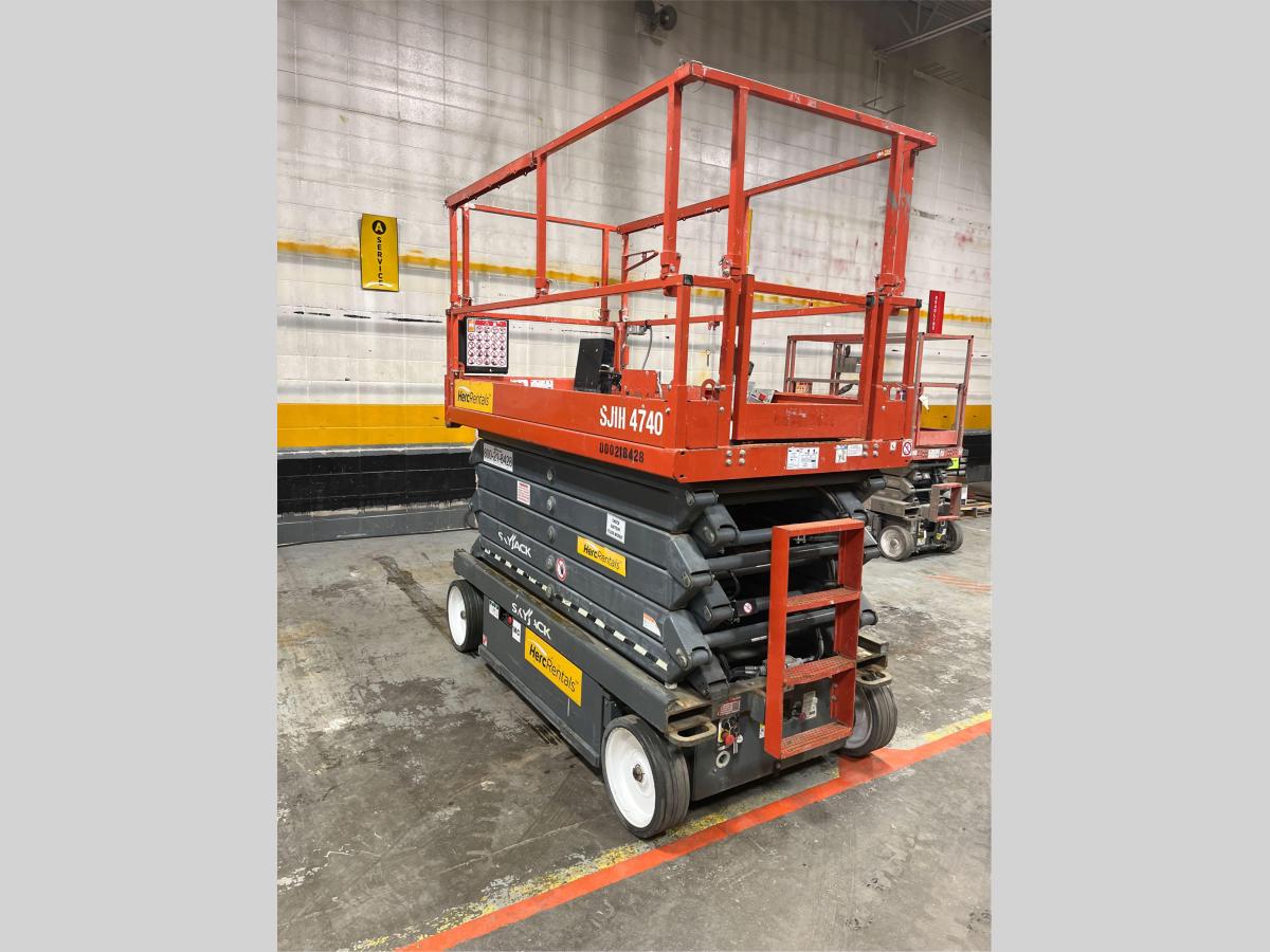 2018 Skyjack SJ4740-4