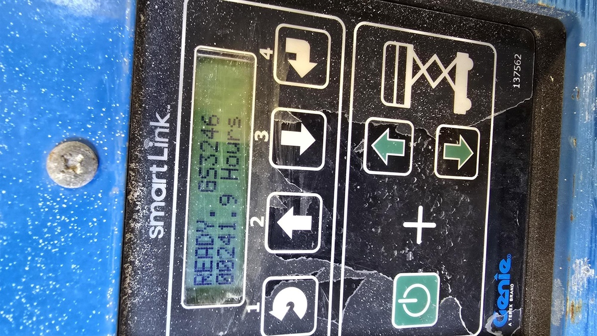 2018 Genie GS-3246-6