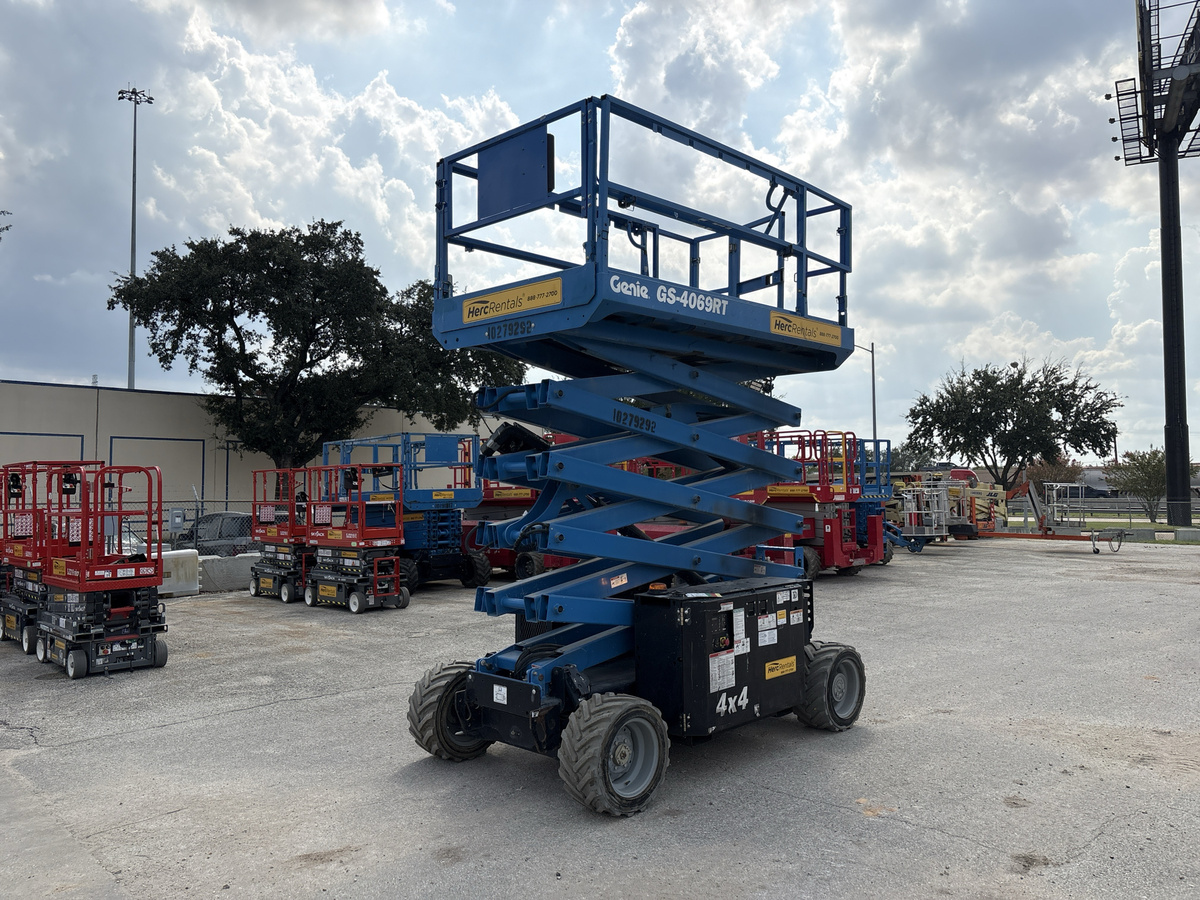 2019 Genie GS-4069 RT-3
