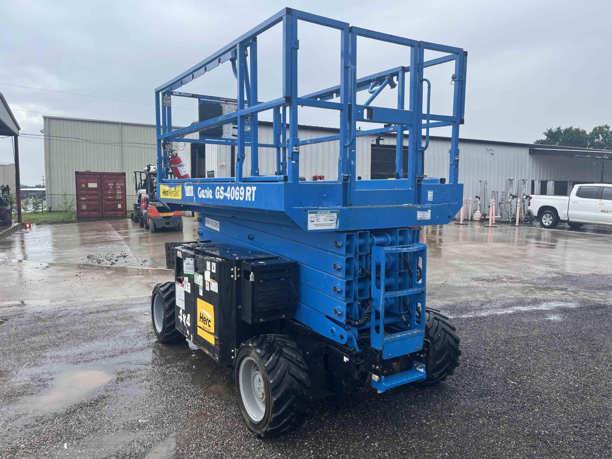 2017 Genie GS-4069 RT