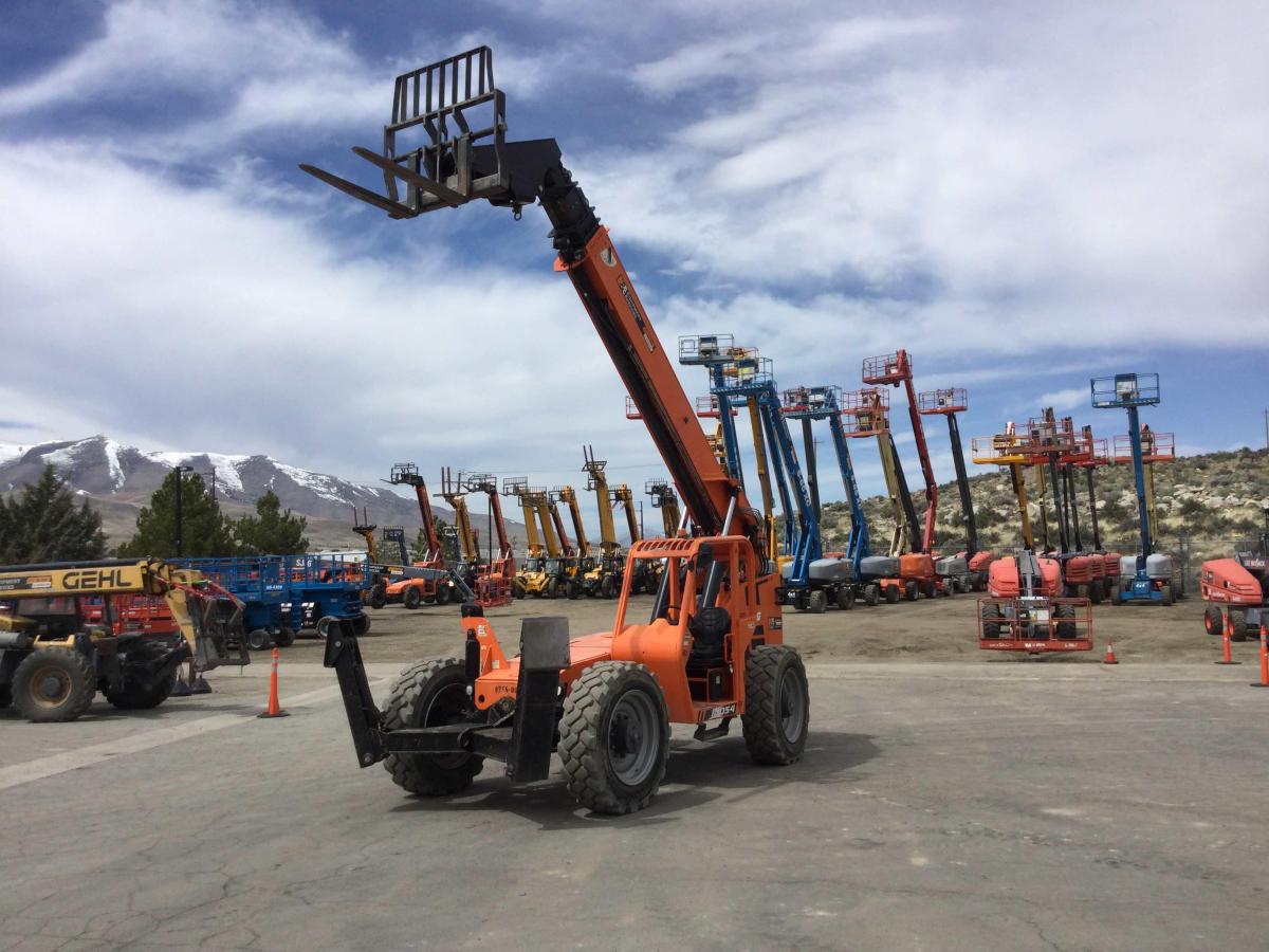 2018 SkyTrak 10054