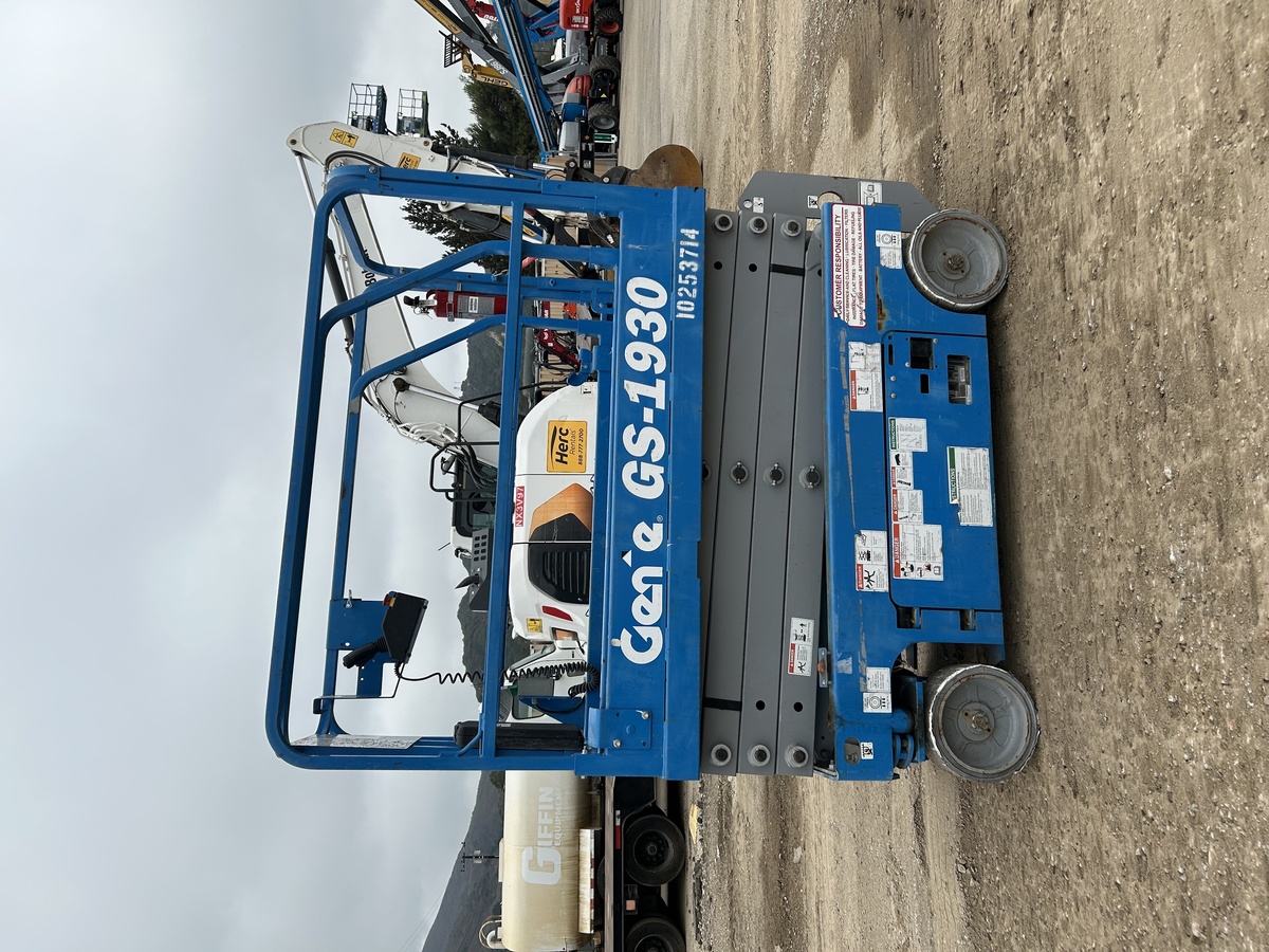 2018 Genie GS-1930-5