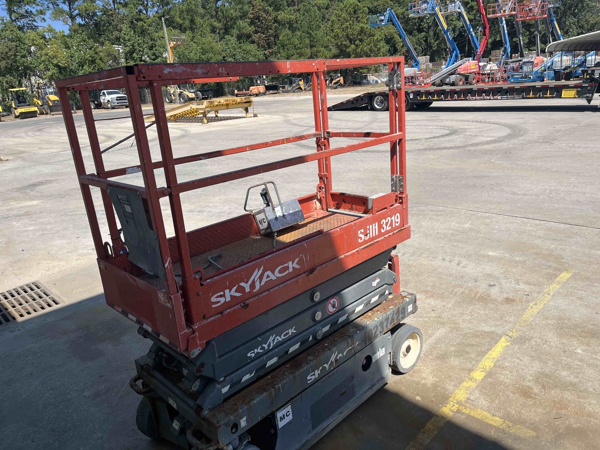 2018 Skyjack SJ3219-2