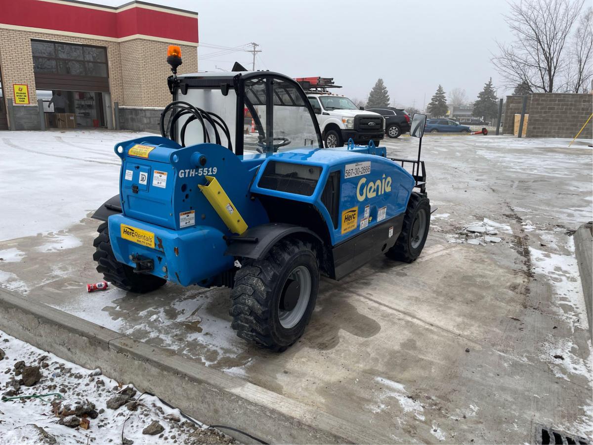 2019 Genie GTH-5519