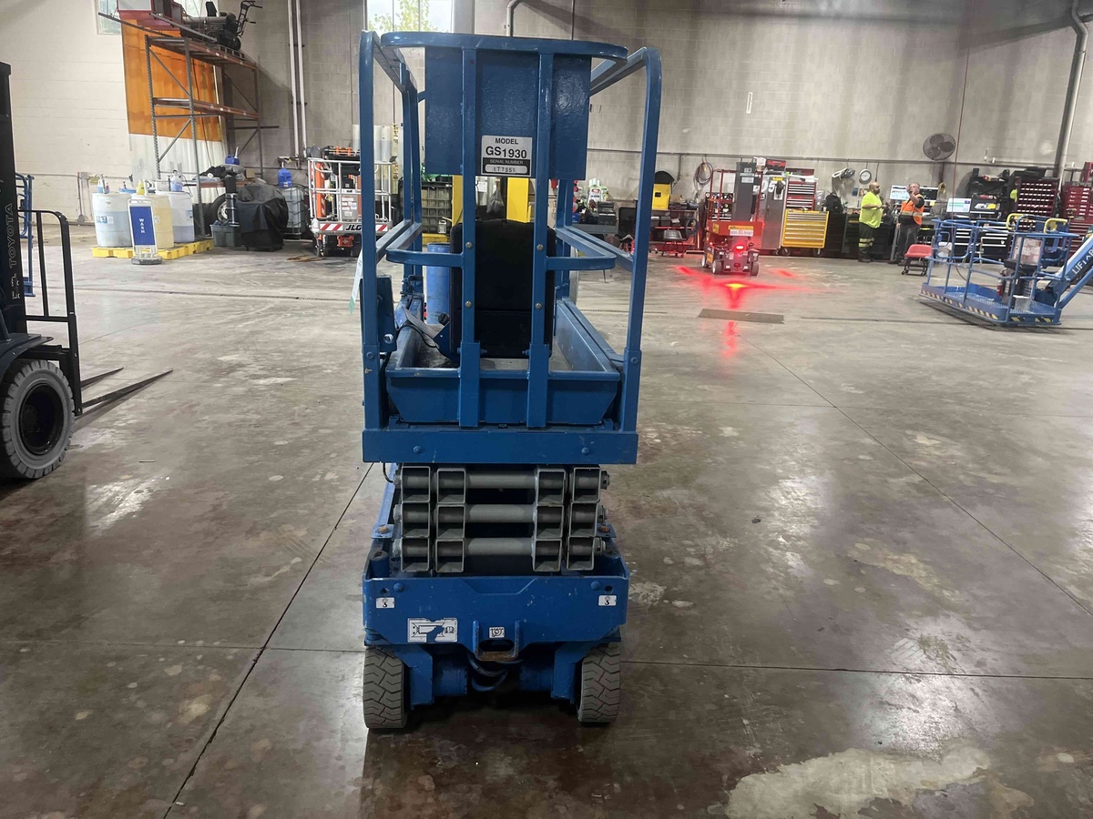 2018 Genie GS-1930-4