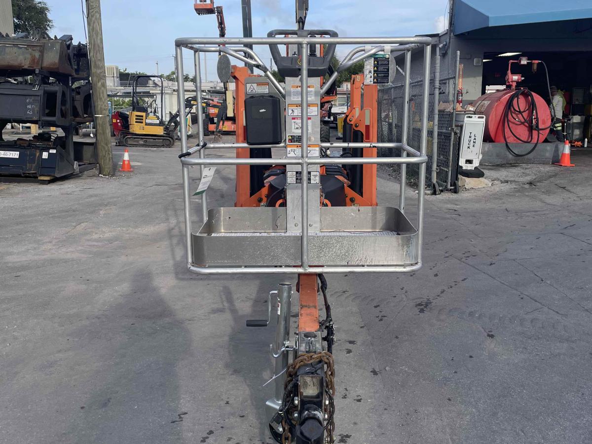 2016 JLG T500J-4