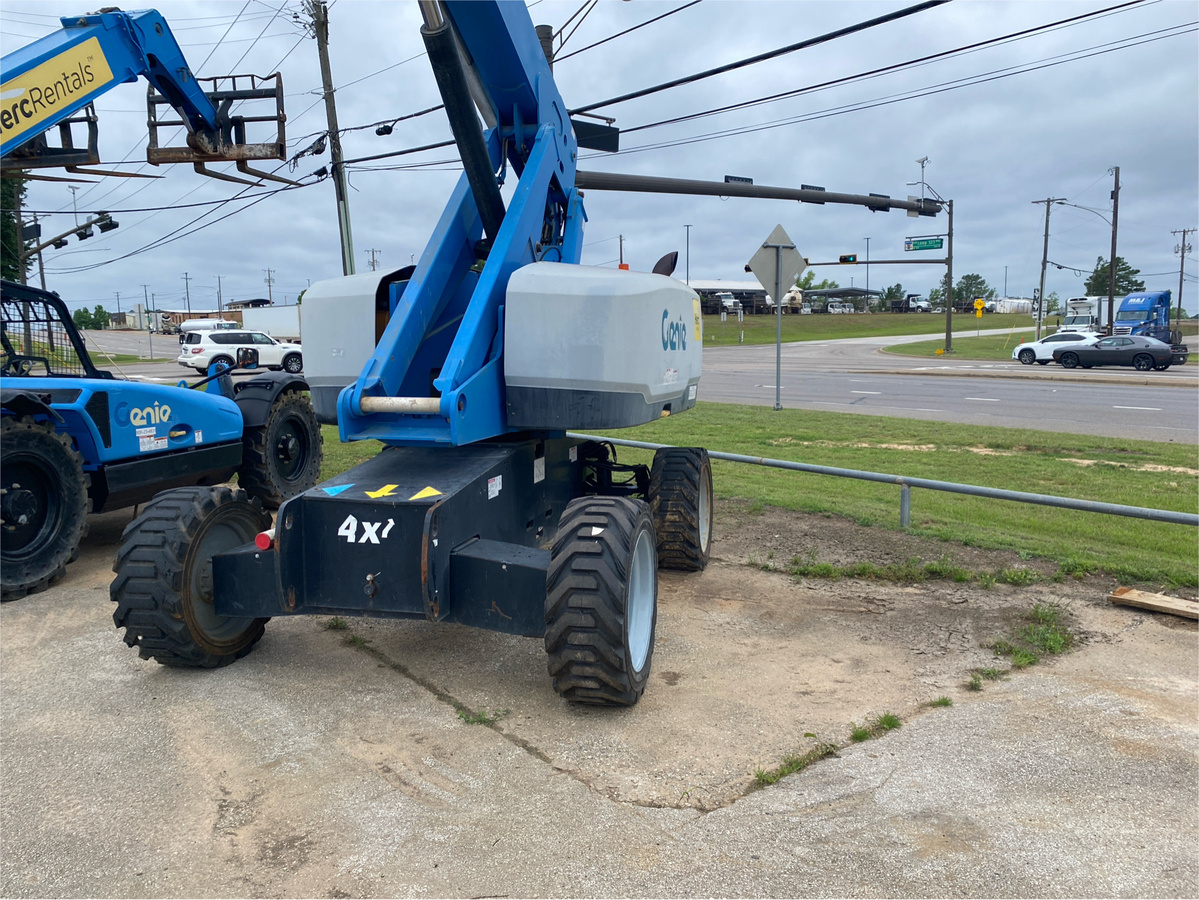 2018 Genie S-60X-2