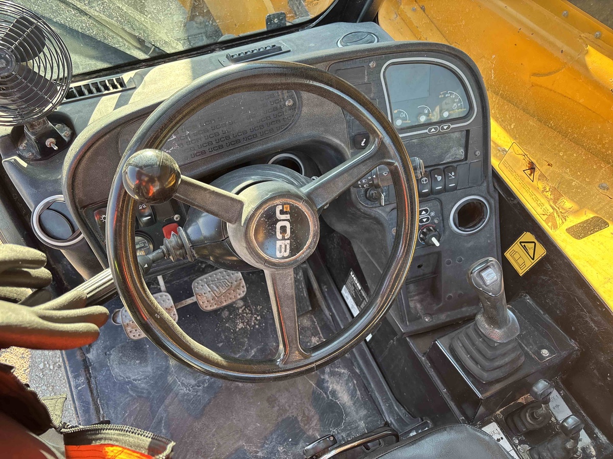 2020 JCB 512-56-6