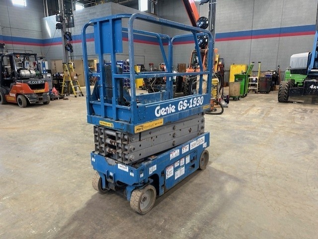 2018 Genie GS-1930