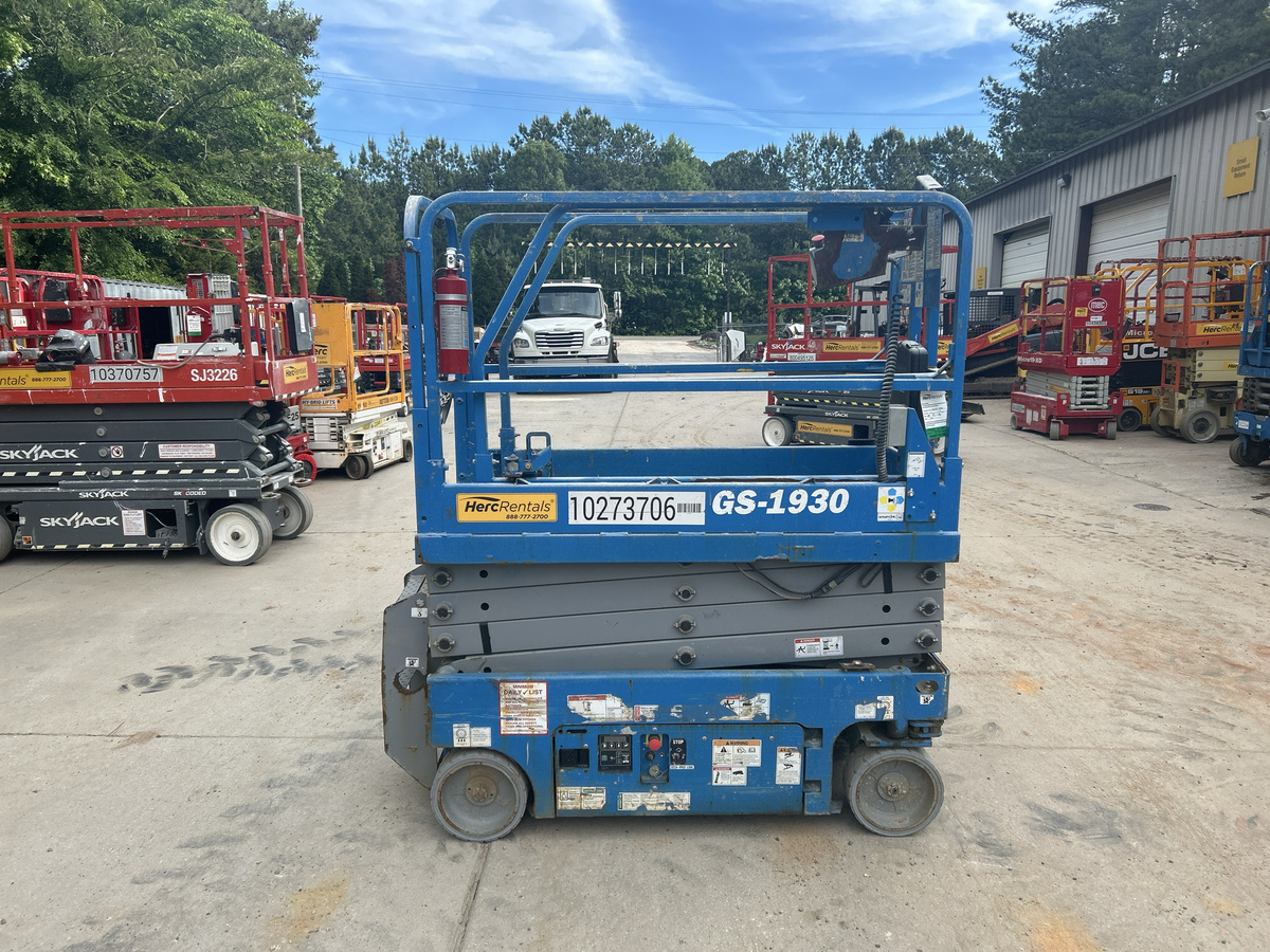 2019 Genie GS-1930