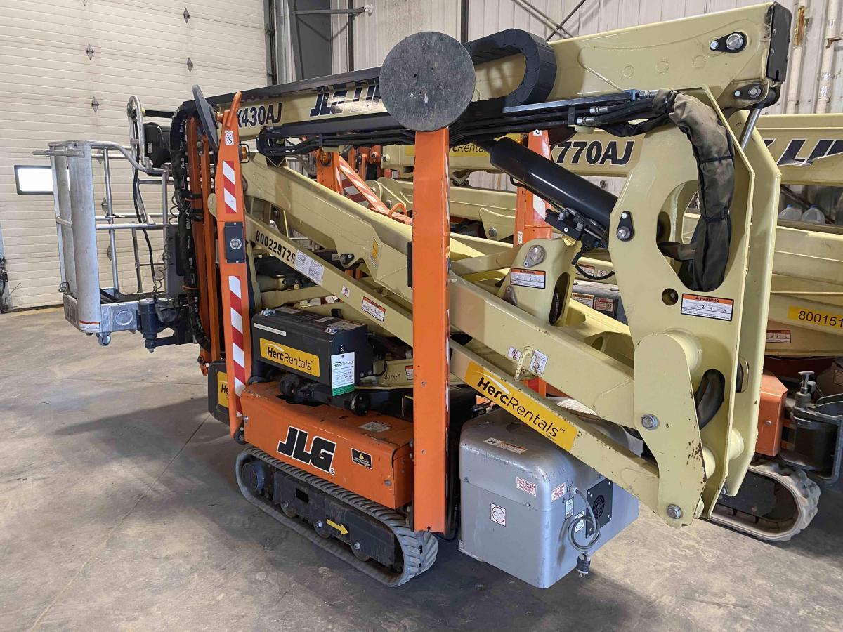 2018 JLG X430AJ