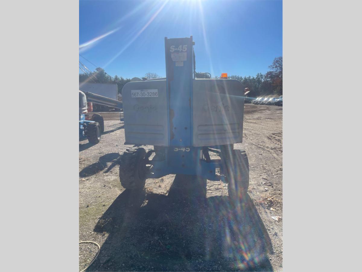 2015 Genie S-45