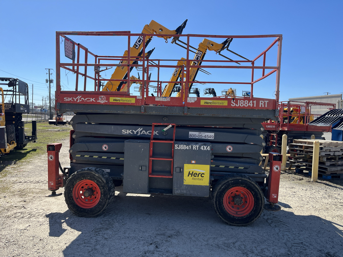 2015 Skyjack SJ8841 RT-13
