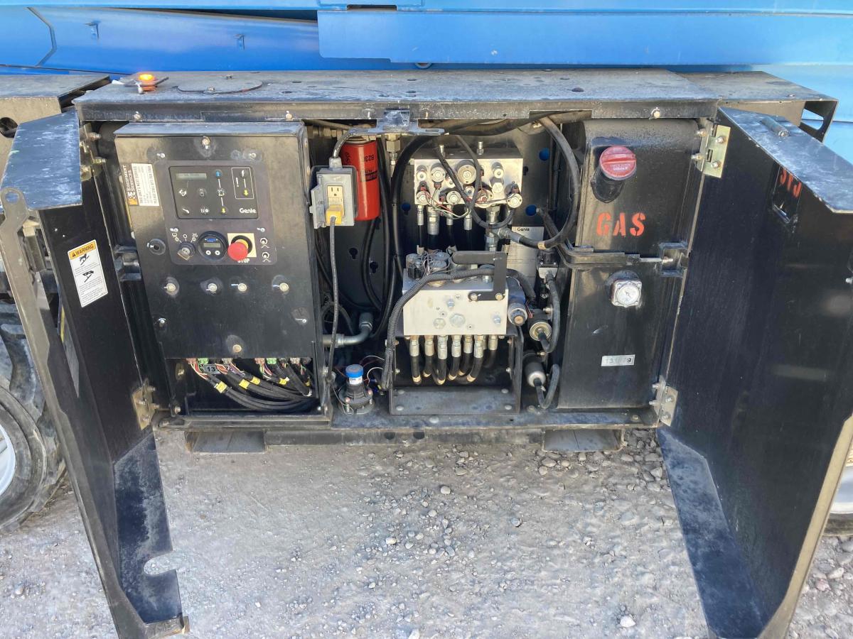 2017 Genie GS-2669 RT