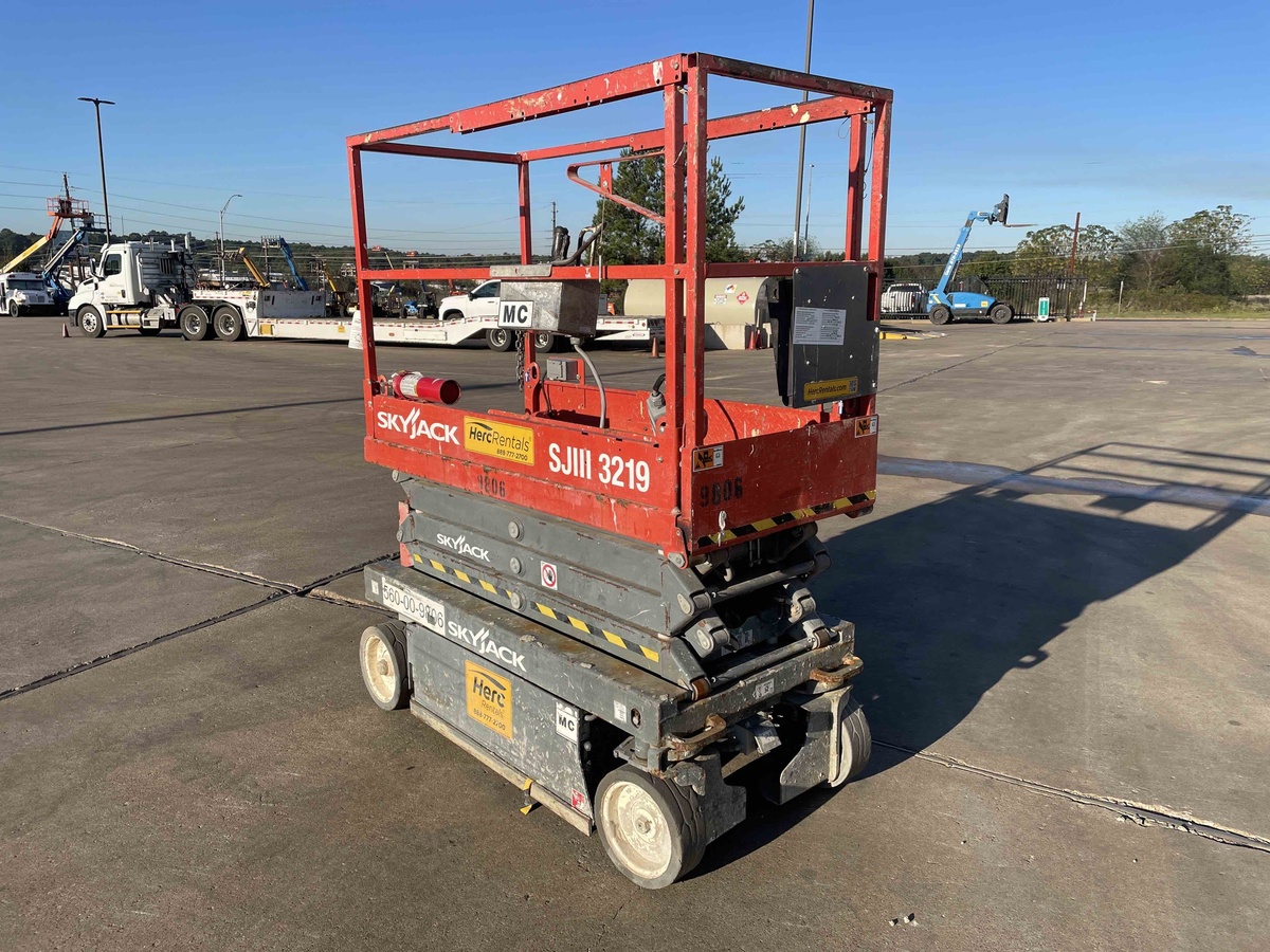 2018 Skyjack SJ3219-7