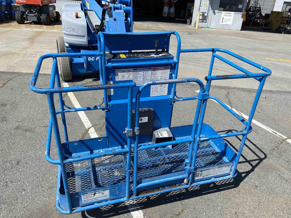 2014 Genie Z-45/25J