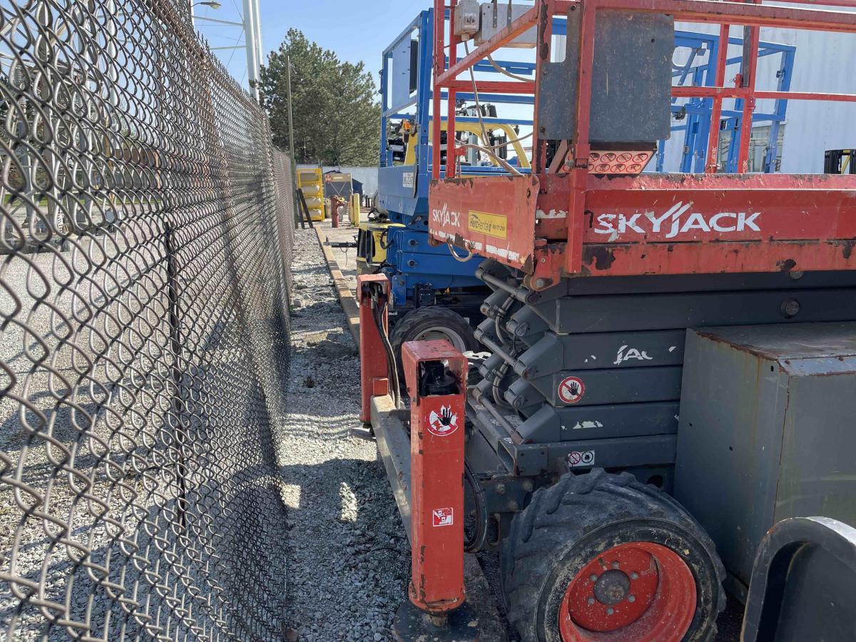 2018 Skyjack SJ-6832RT